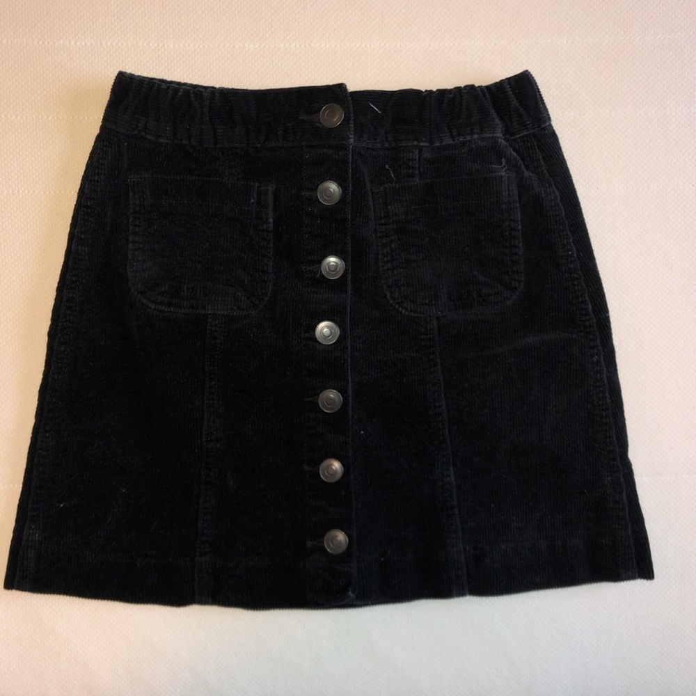 Brandy Melville corduroy skirt in black